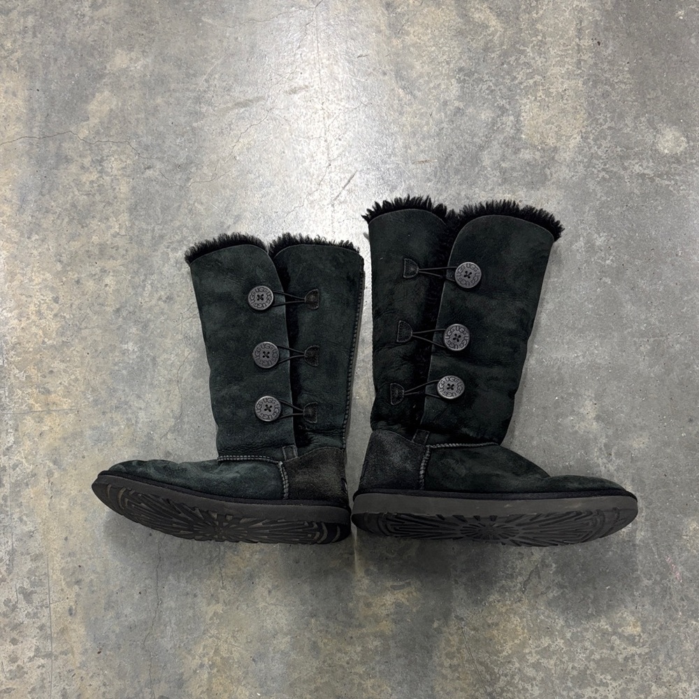 Ugg shearling boots
